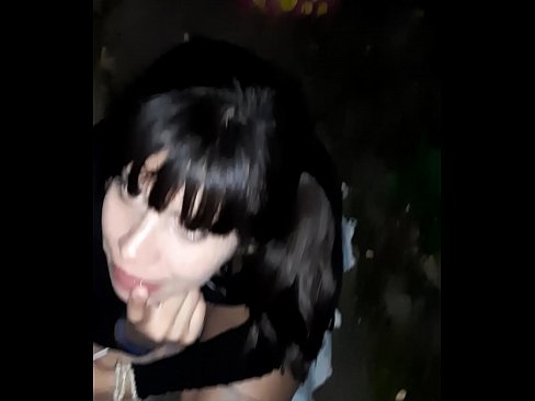 ❤️ 在街上膨胀的阴茎,以换取糖果 at zh-cn.xxxomg.ru❤