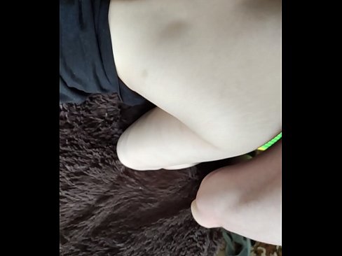 ❤️ 俄罗斯女孩呻吟的家庭肛门第二部分 at zh-cn.xxxomg.ru❤